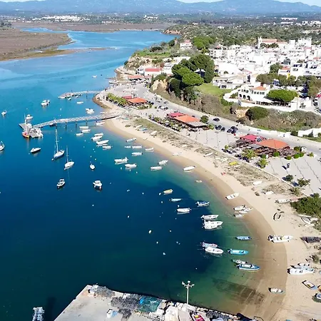 No Coracao Da Da Rocha Candimar 4f Apartament