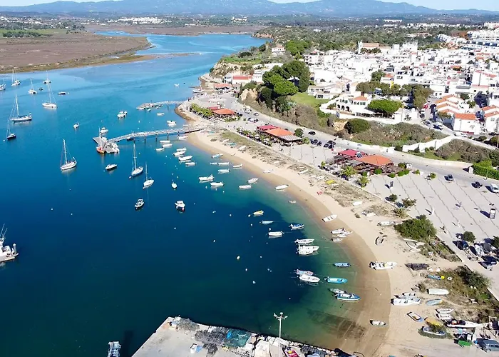 No Coracao Da Da Rocha Candimar 4f Apartament